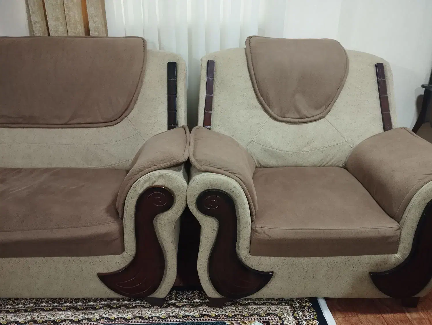 مبل راحتی شیک|مبلمان خانگی و میز عسلی|دابودشت, |دیوار