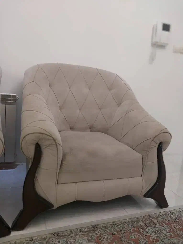 وسایل منزل زیر قیمت ،مبل و فرش و|مبلمان خانگی و میز عسلی|رشت, باهنر|دیوار