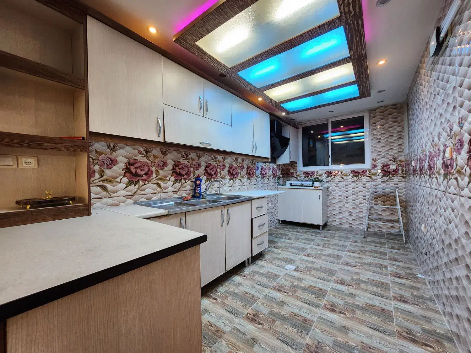 ۱۴۰ متری/ ۳ خواب/ رزمندگان/ راه مجزا|اجارهٔ آپارتمان|اصفهان, جلالیه|دیوار