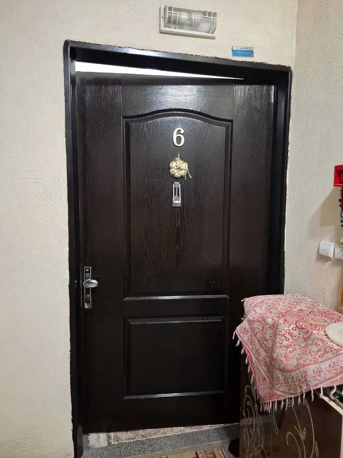 درب واحد|مصالح و تجهیزات ساختمان|رشت, کوی مهر|دیوار