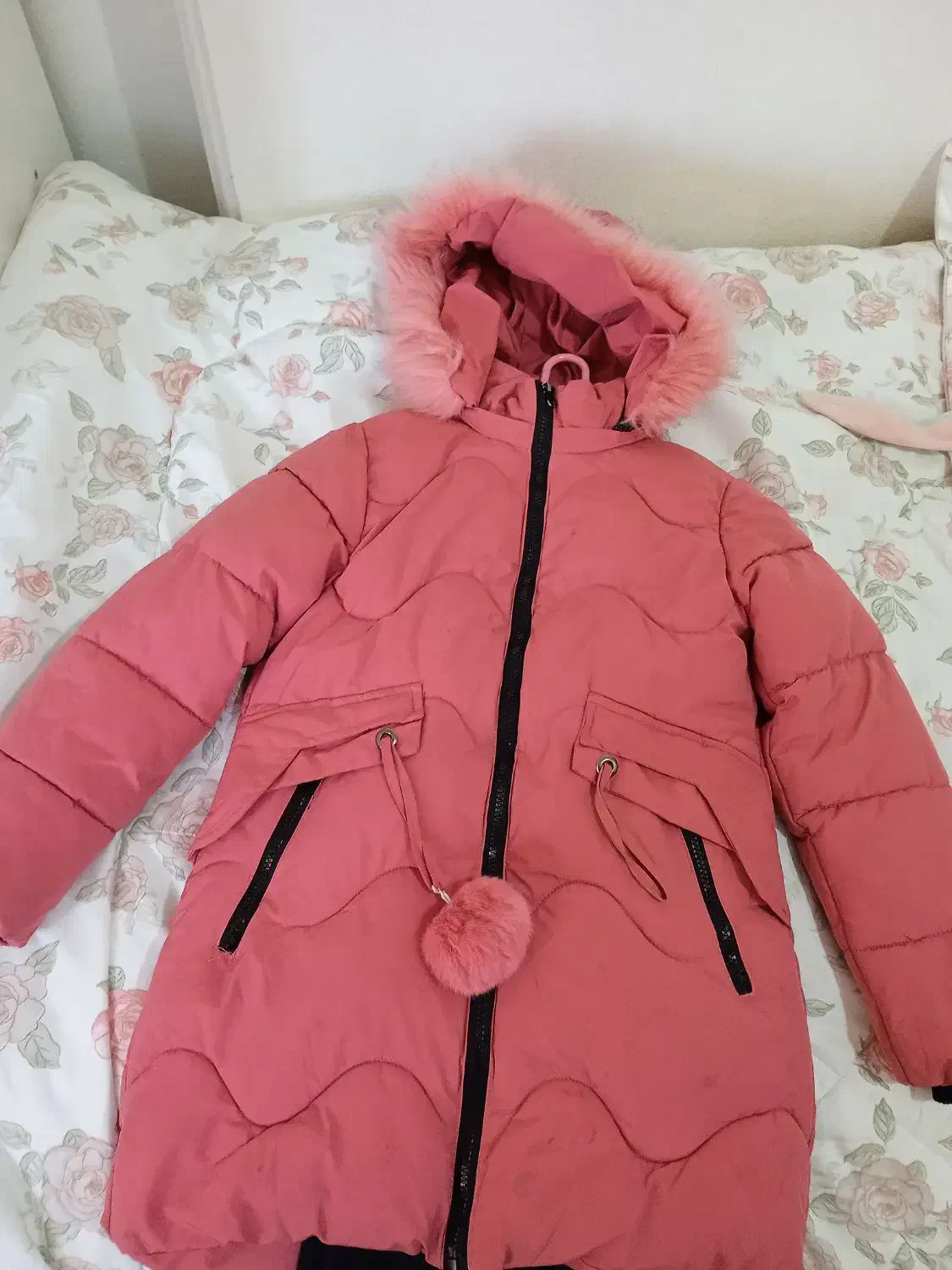 کاپشن دخترانه|لباس|کیش, |دیوار