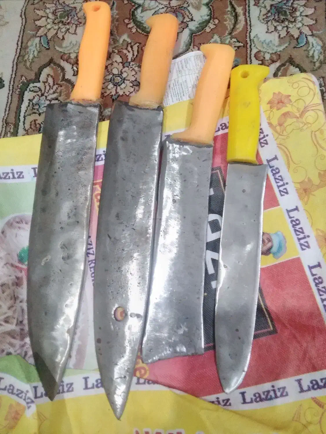 ساتور ، چاقو ، برگ زن|ظروف پخت‌وپز|مشکین‌دشت, |دیوار