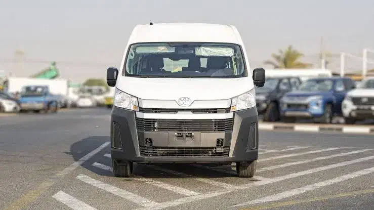 تویوتاهایس خصوصی و آمبولانس|خدمات حمل و نقل|قم, بلوار امین و ساحلی|دیوار