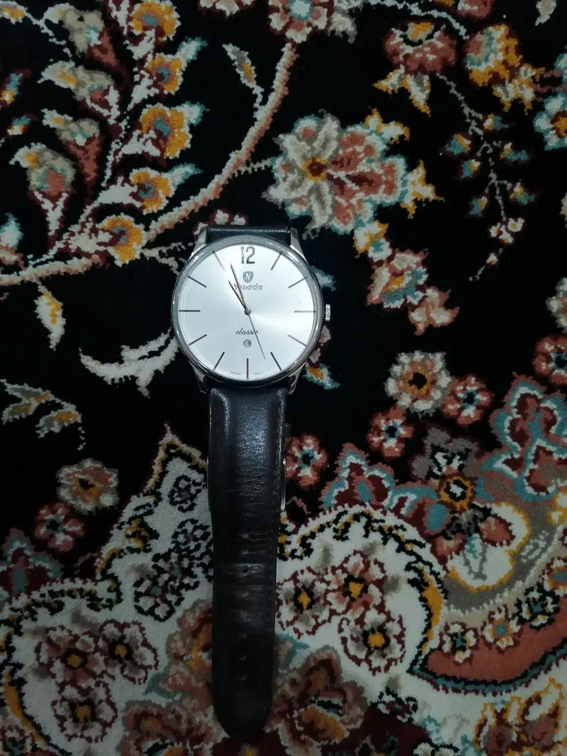 ساعت مچی|ساعت|گنبد کاووس, |دیوار