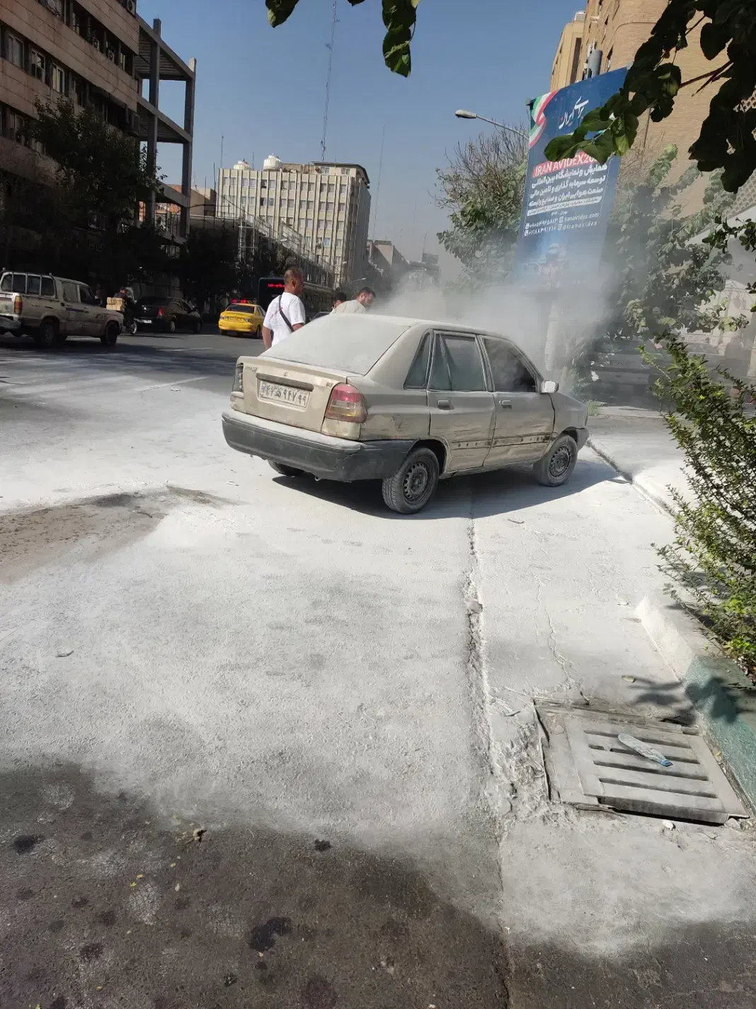 فروش فوری|خودرو سواری و وانت|تهران, دکتر هوشیار|دیوار