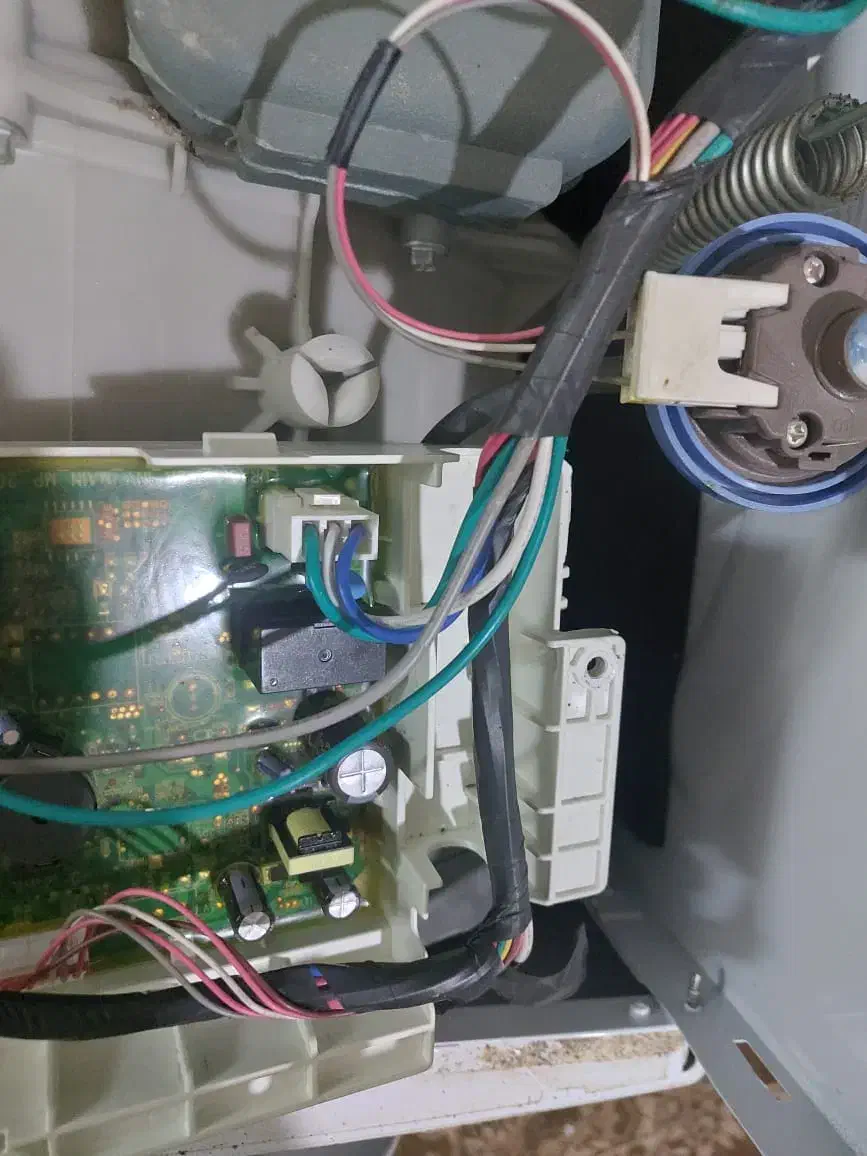 نصب وتعمیر انواع یخچال وماشین لباسشویی وظرفشویی|خدمات پیشه و مهارت|پاکدشت, پاکدشت (مامازند)|دیوار