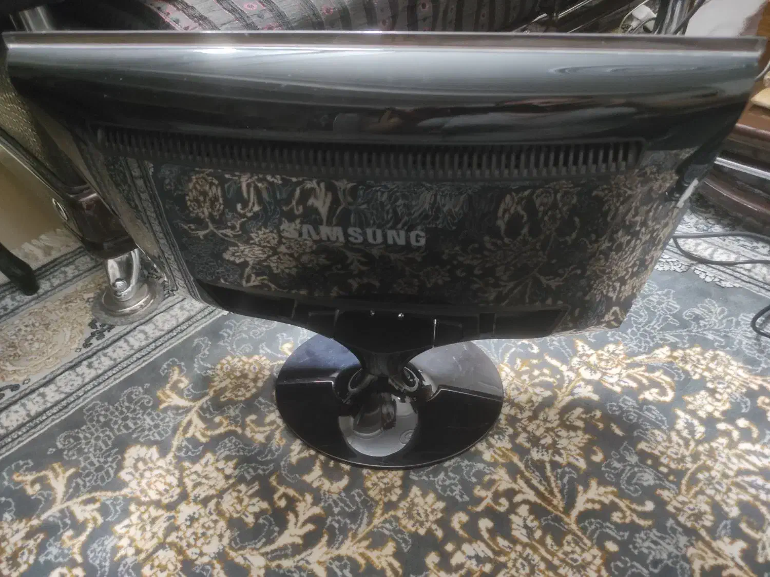 مانیتور SAMSUNG /20|قطعات و لوازم جانبی رایانه|تهران, شهرک فردوس (حسینی)|دیوار