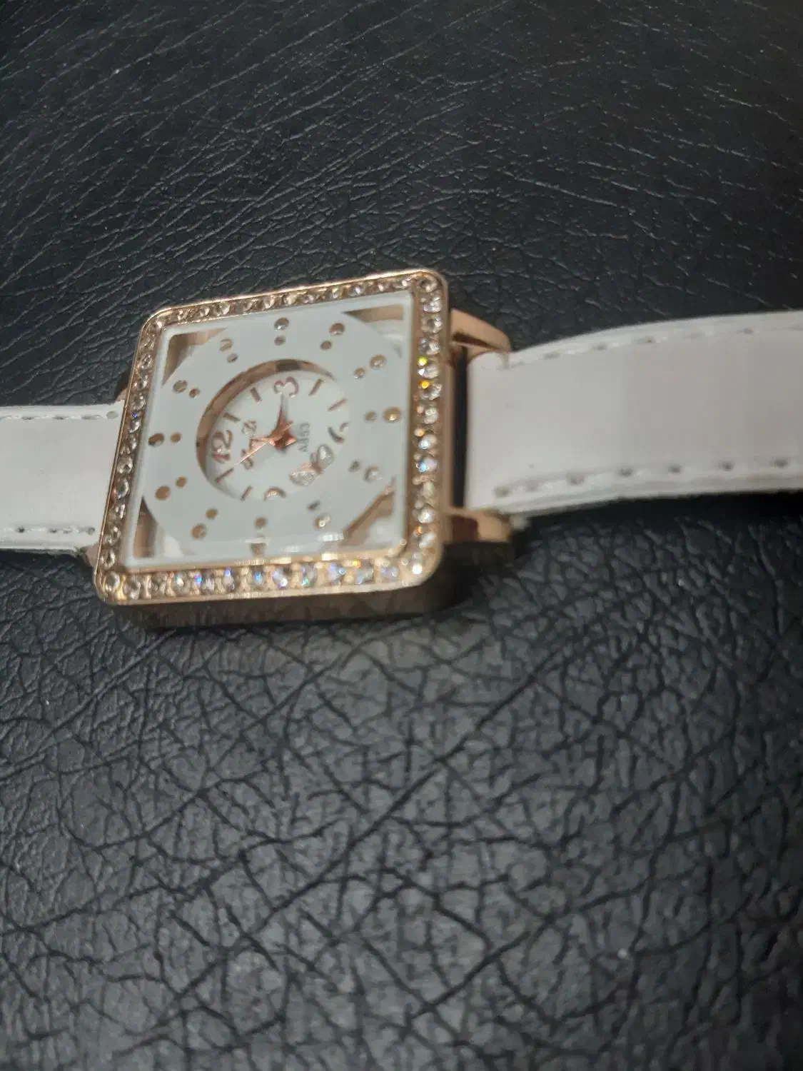 ساعت زنانه،دخترانه سفید|ساعت|رشت, کوی امام رضا|دیوار