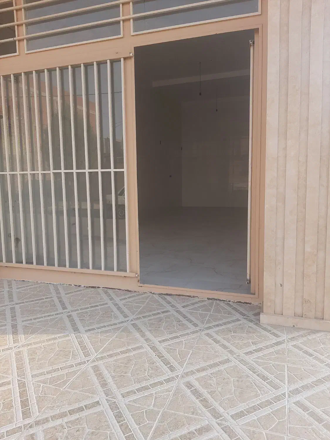 مغازه ۳۵متری شهرک خسروی نزدیک میدان بسیج|اجارهٔ مغازه و غرفه|گنبد کاووس, |دیوار