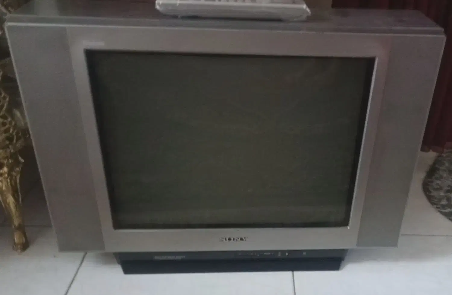 تلویزیون همراه با کنترل|تلویزیون و پروژکتور|رشت, معلم|دیوار