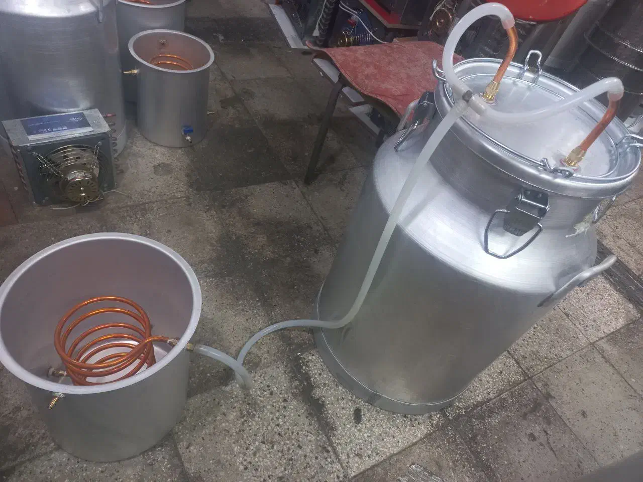۲۲لیتر تقطیر دیگ عرق گیری گلابگیری گلاب کندانسور|سایر لوازم برقی|تهران, کیانشهر|دیوار