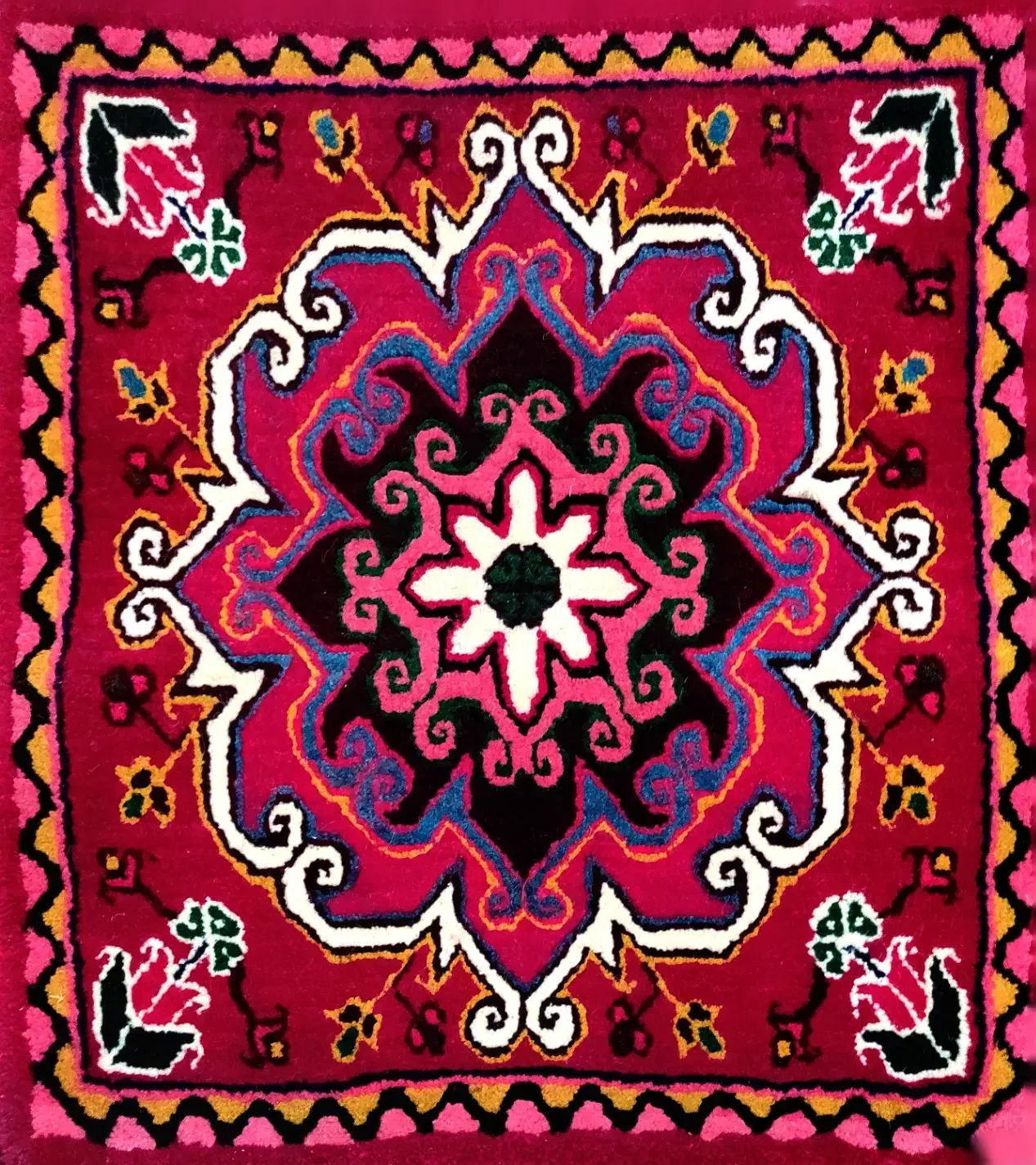 قالیچه رومبلی|فرش|هریس, |دیوار