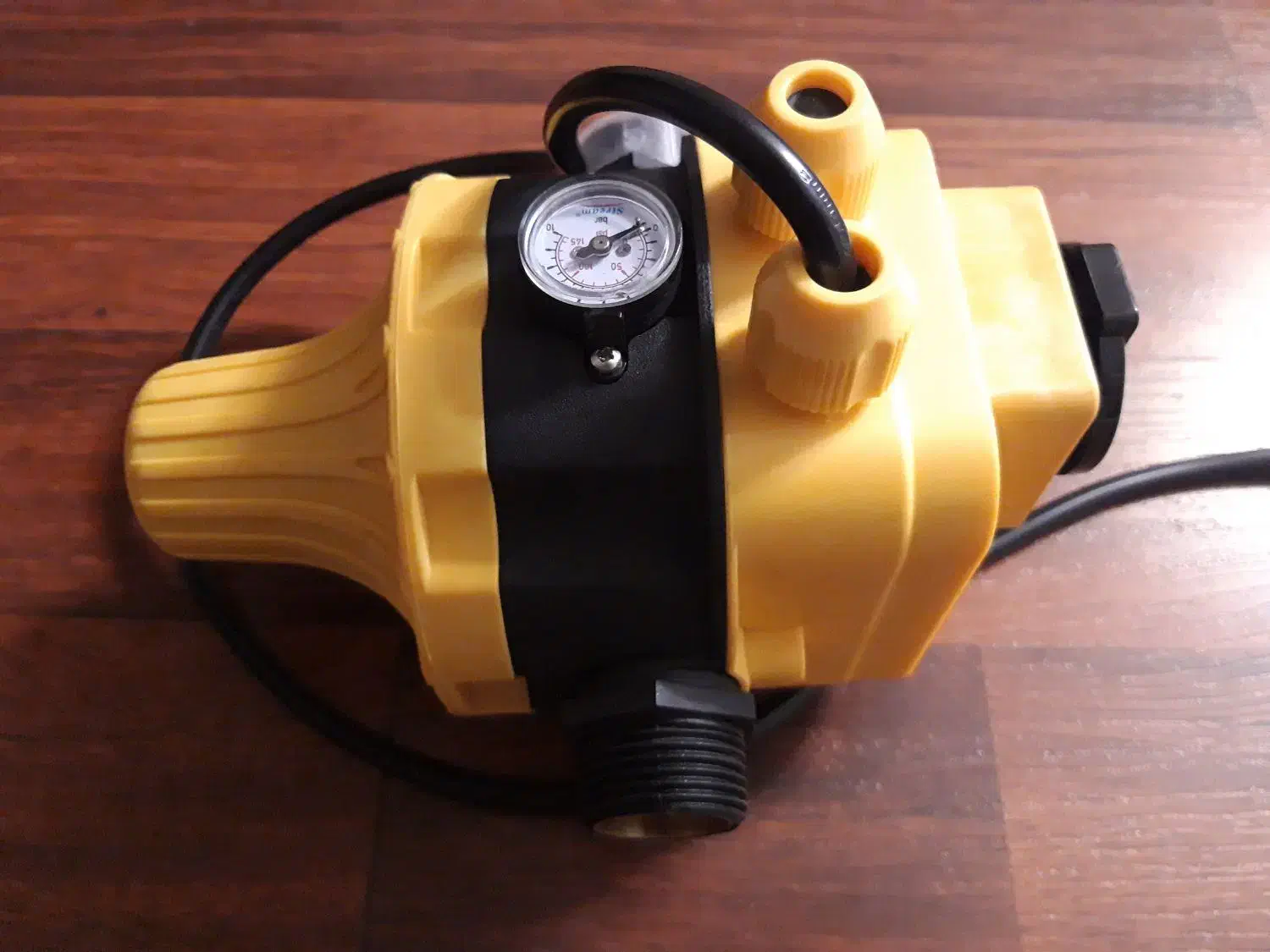 پمپ اتومات آب نو مدل PC-19A (کاملا سالم و تمیز)|سایر لوازم برقی|اسلام‌شهر, شهرک مهدیه|دیوار