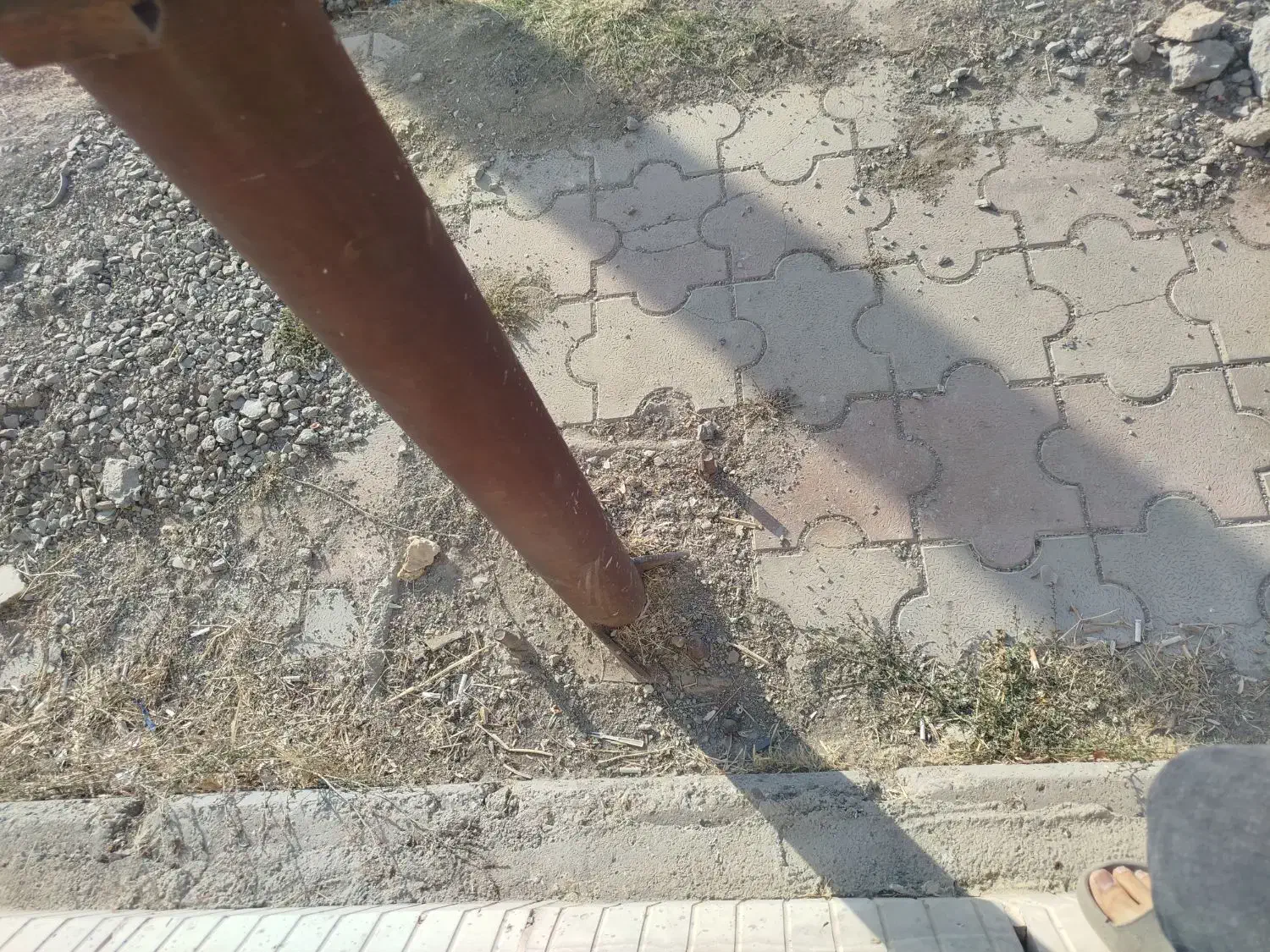 جا بنری با سیم بکسل پیچی|فروشگاه و مغازه|بهار, |دیوار