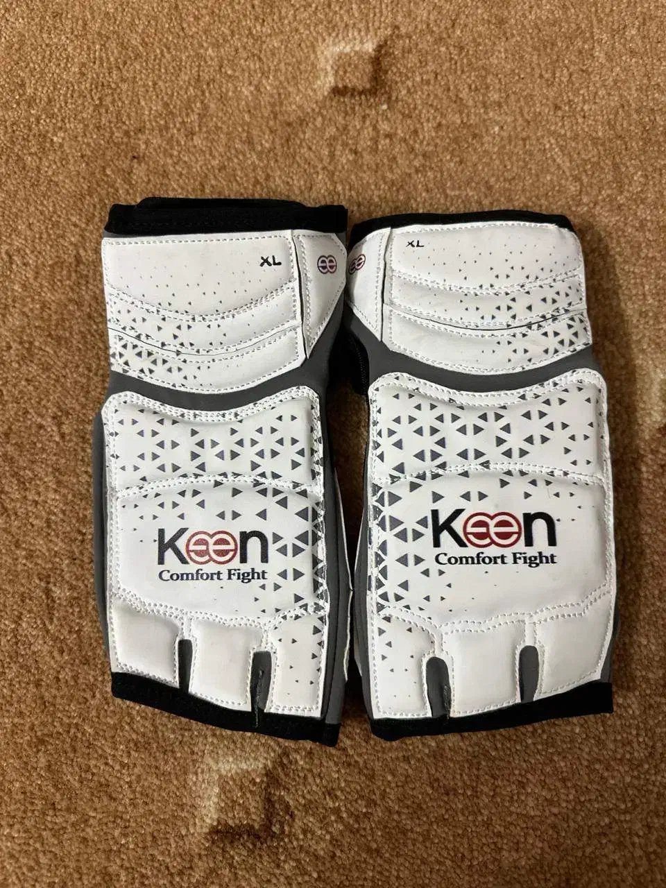 لباس تکواندو توسا Tusahساق ساعد MOOTO روپایی KEEN|تجهیزات ورزشی|زنجان, |دیوار