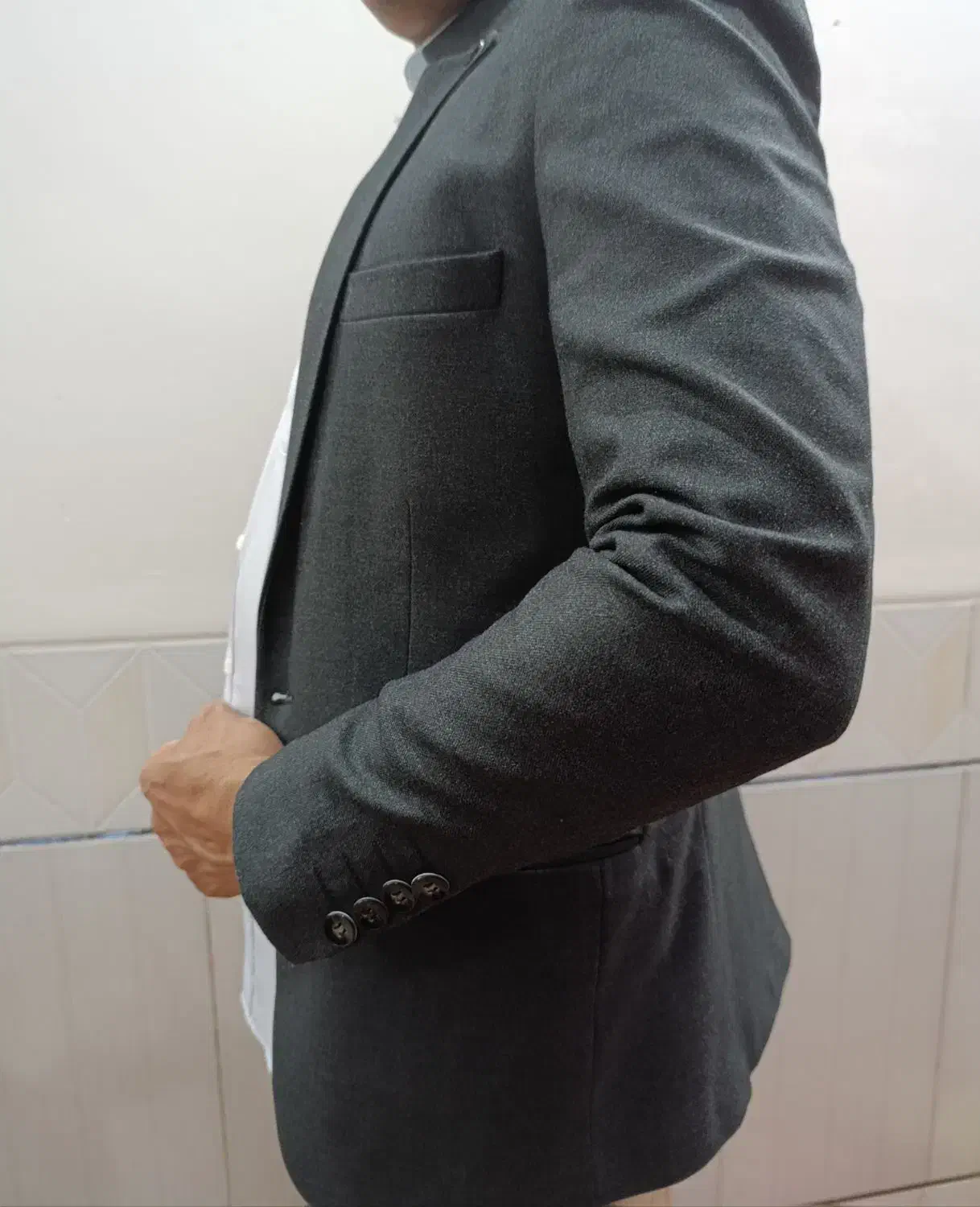 کت تک|لباس|میبد, |دیوار