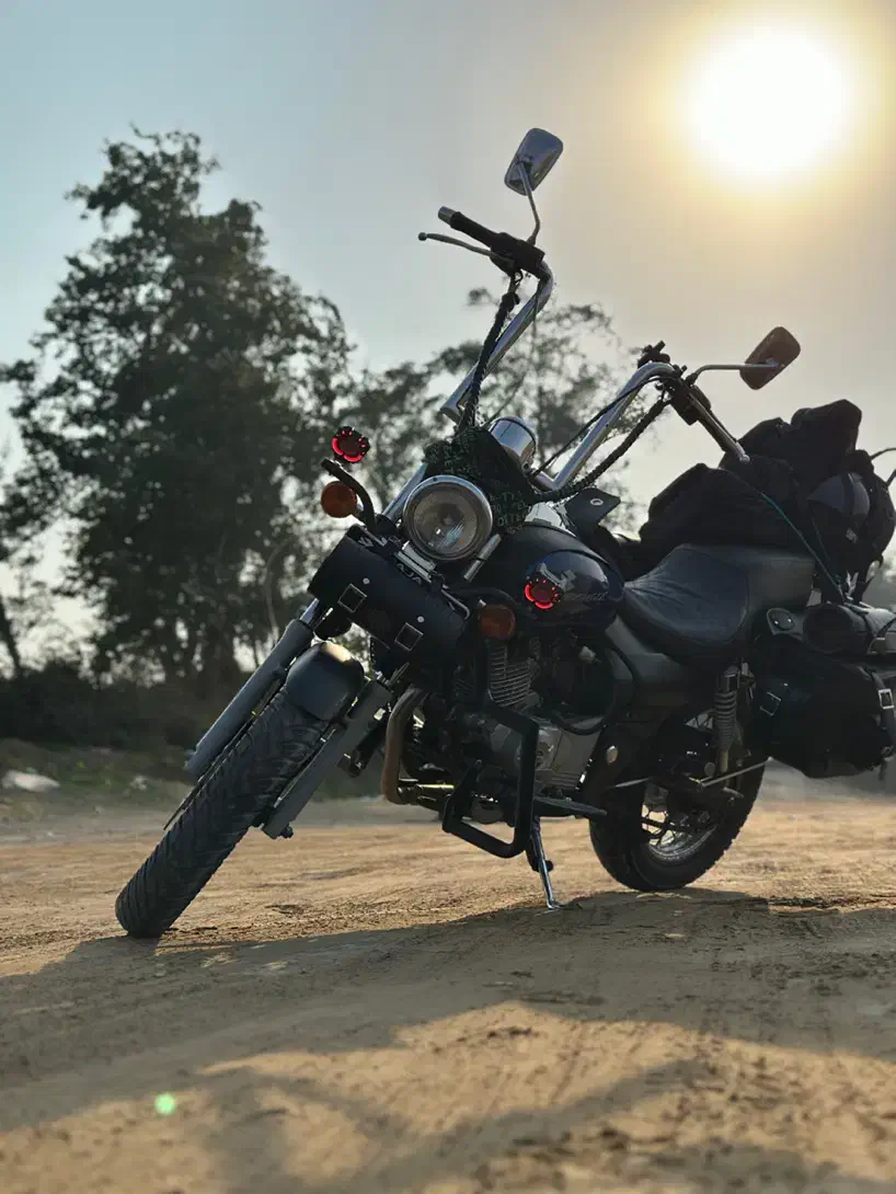 موتور اونجر  کاربرات ۲۲۰ مدل ۹۴ کاستوم شده|موتورسیکلت|تهران, بهارستان|دیوار