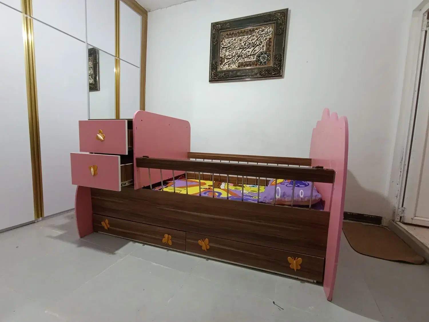 تخت خواب دو منظوره|تخت و صندلی بچه|سرپل ذهاب, |دیوار