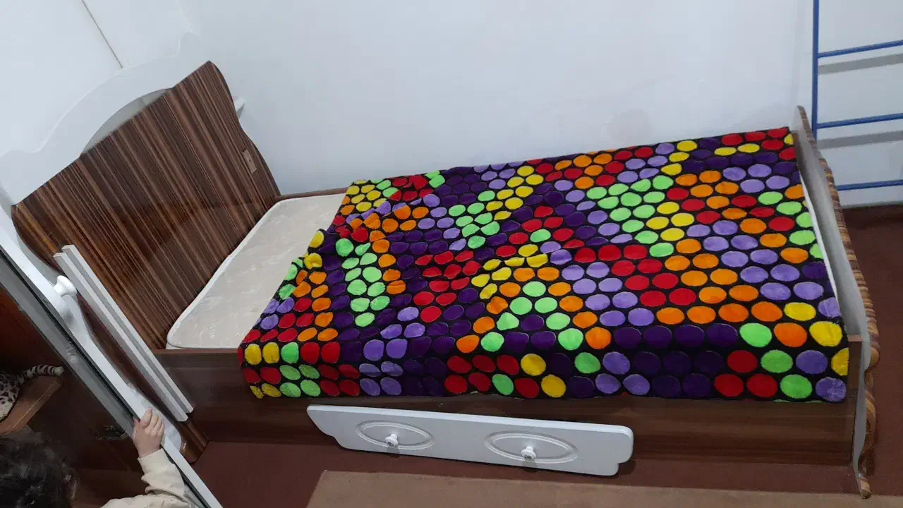 کمد وتخت بچه|تخت و سرویس خواب|اقبالیه, |دیوار