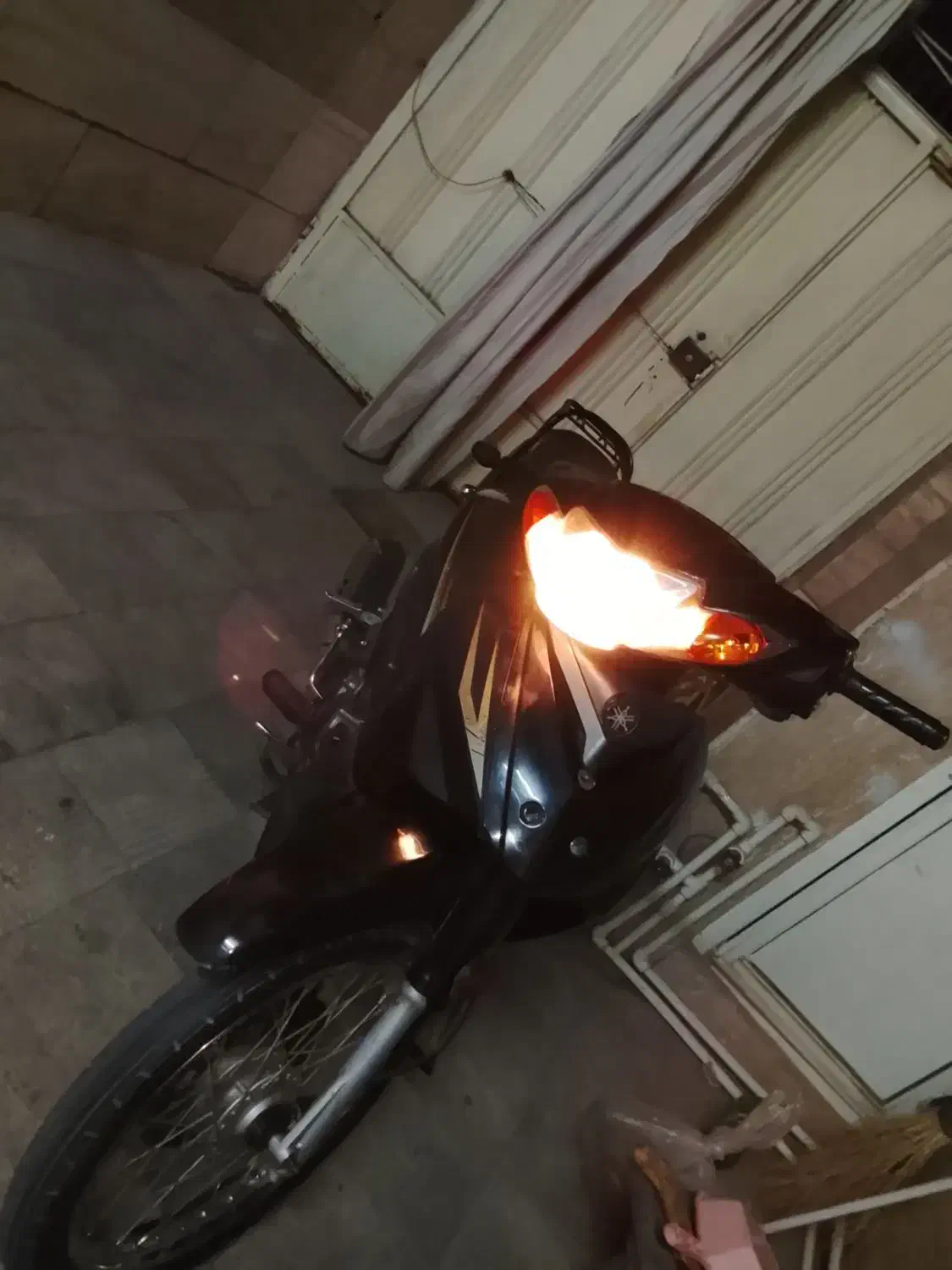 بی کلاج آوا مدارک تکمیل بدون عیب|موتورسیکلت|اصفهان, شاهد|دیوار