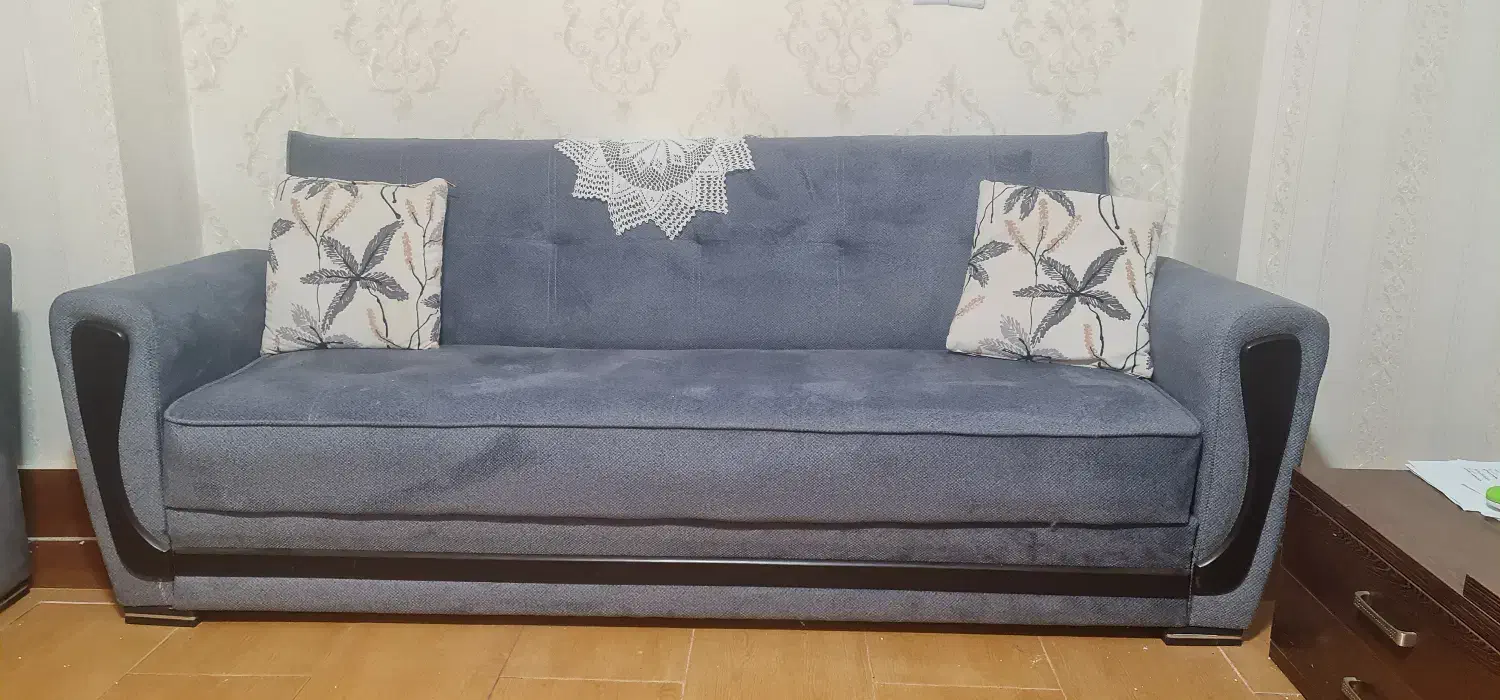 مبل راحتی ال شکل تخت خواب شو چوب و فلز|مبلمان خانگی و میز عسلی|شاهین‌شهر, مخابرات (شهید بهشتی)|دیوار