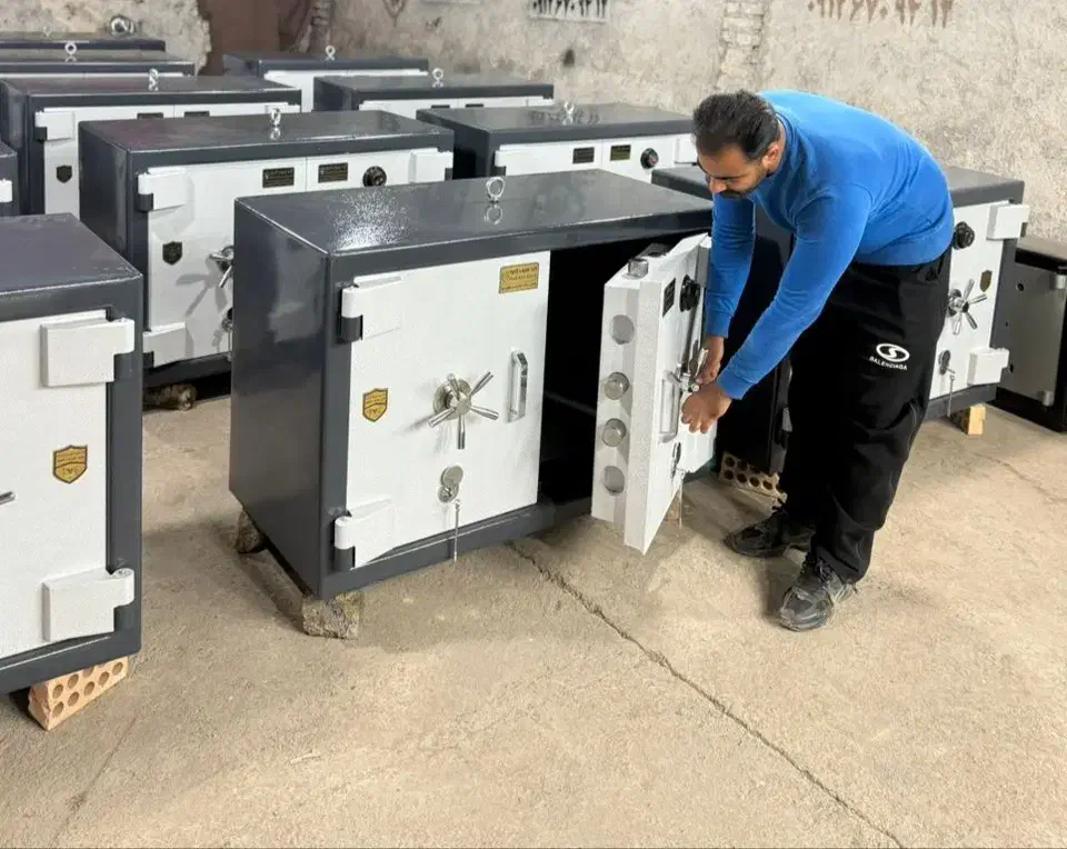 گاوصندوق زیرویترینی sabet گاو صندوق زیرپیشخوان|ابزارآلات|پاکدشت, پاکدشت (مامازند)|دیوار