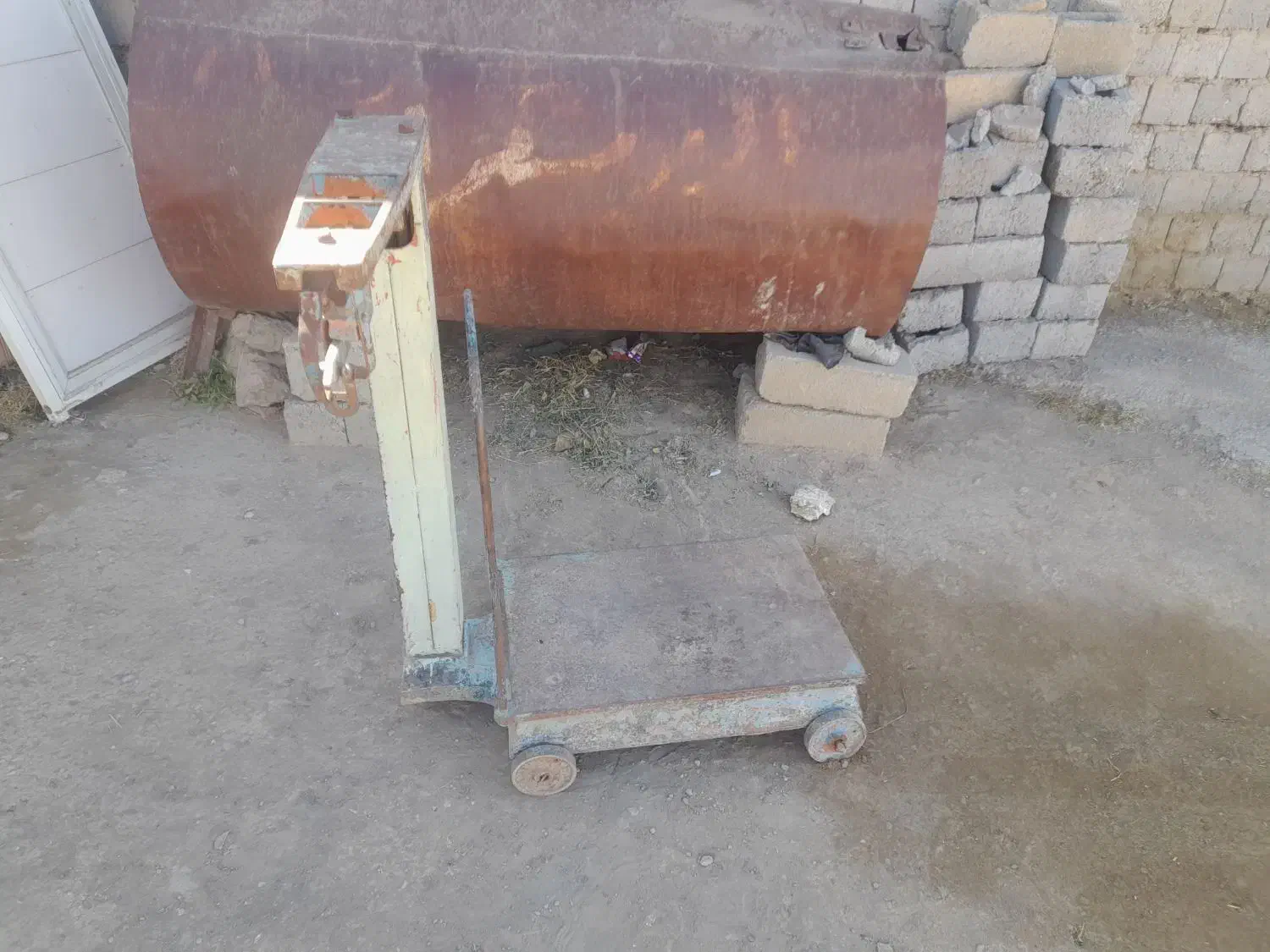 باسکول سالم سنگها موجود ۳۰۰ کیلوی|ماشین‌آلات صنعتی|هشترود, |دیوار