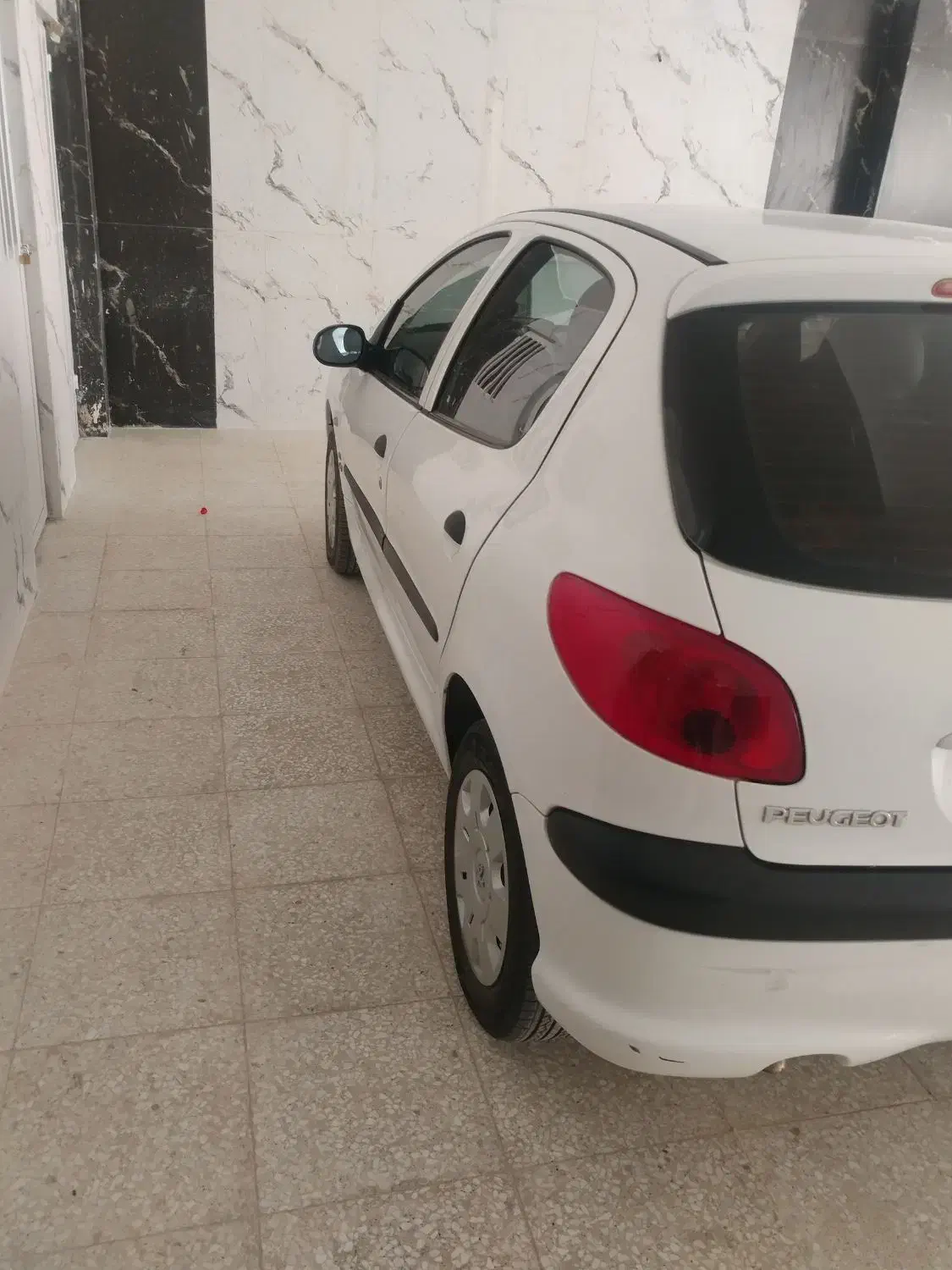 206تیپ 2|خودرو سواری و وانت|شاهین‌شهر, حافظ جنوبی|دیوار