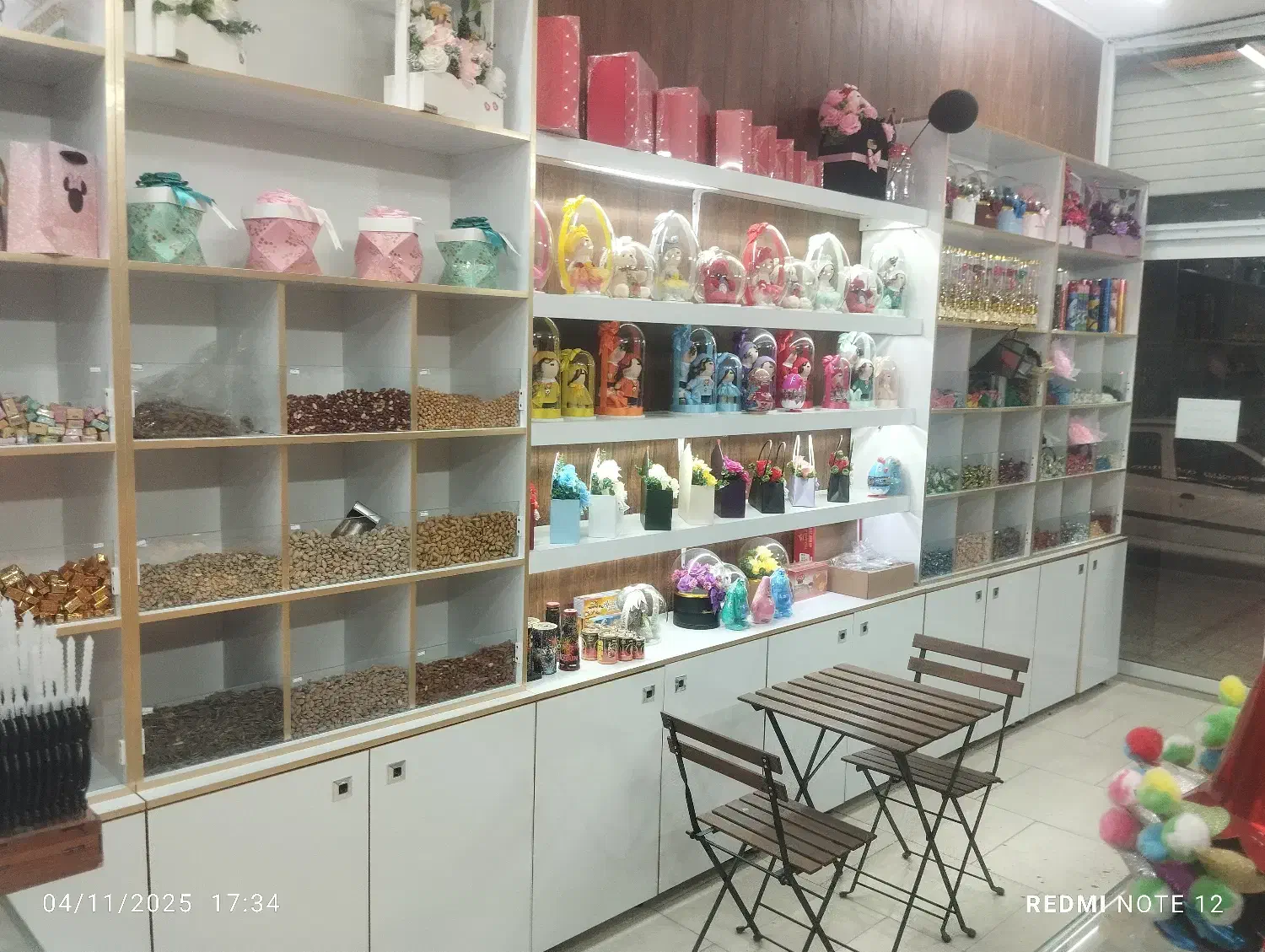 قنادی کاخ قند با تمام لوازم یکجا بفروش میرسد|فروشگاه و مغازه|مشهد, هدایت|دیوار