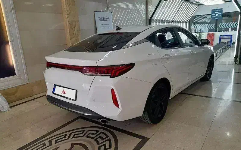 فروش کی ام سی j7|خودرو سواری و وانت|اراک, |دیوار