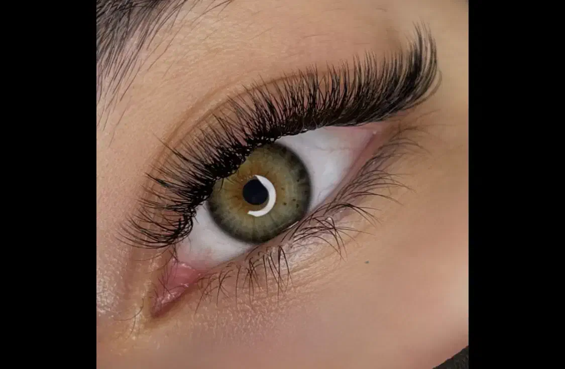کاشت موقت مژه|خدمات آرایشگری و زیبایی|قم, باجک دو|دیوار