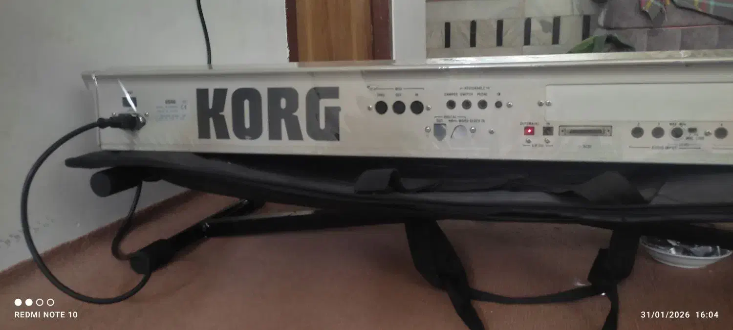 sintsayzer KORG TRITON STUDIO|پیانو، کیبورد، آکاردئون|ارومیه, |دیوار