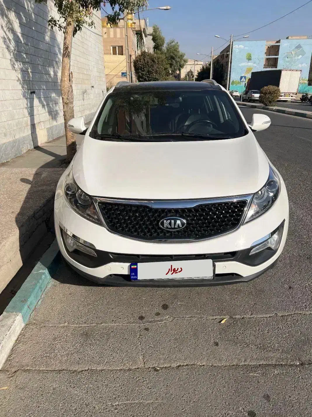 اسپرتج۲۰۱۵ فول با کمربندسقفی|خودرو سواری و وانت|ری, دولتآباد|دیوار