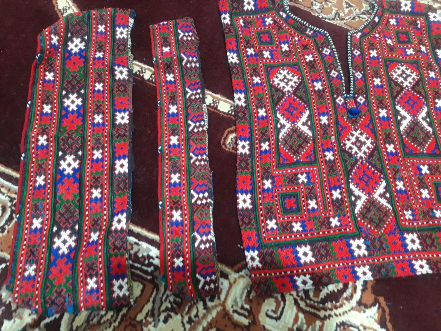 زیح آستین در حد نو|لباس|زاهدان, |دیوار