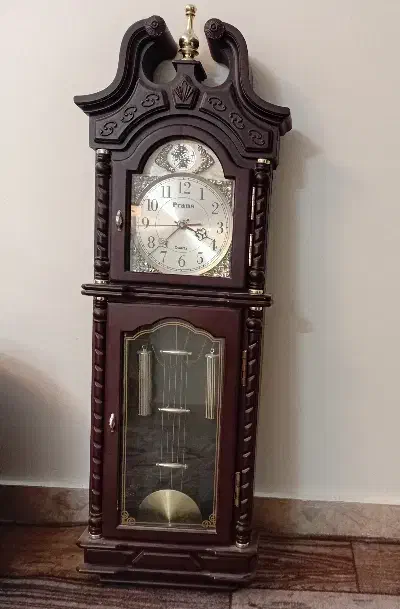 ساعت دیواری|ساعت دیواری و تزئینی|شیروان (خراسان), |دیوار