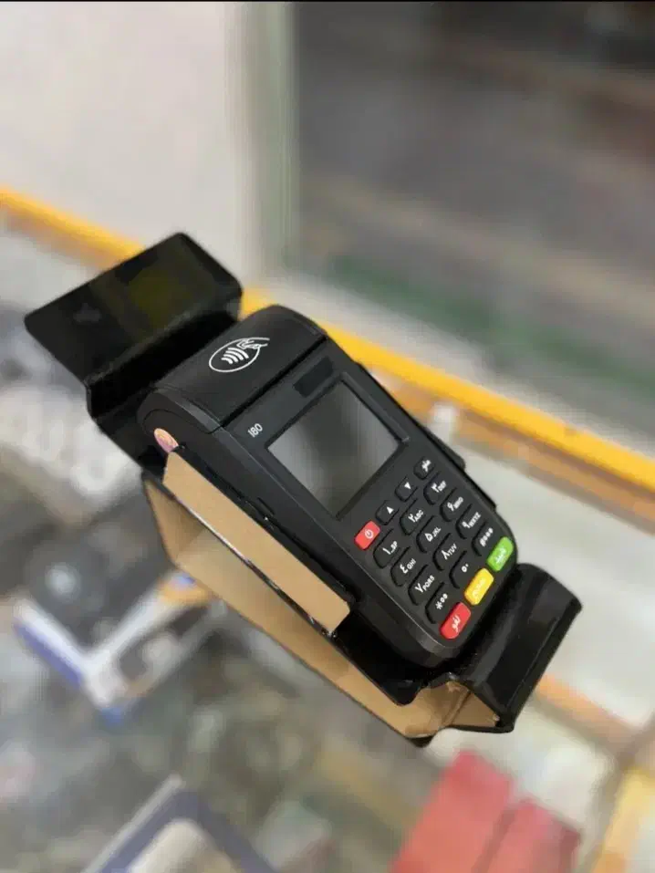 انحصاری کشلس وینکور دیواری کارتخوان P10|فروشگاه و مغازه|اصفهان, سرچشمه|دیوار