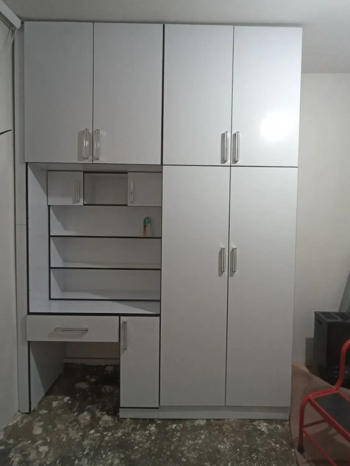 کابینت سازی تخصصی آذر چوب با قیمت مناسب با کیفیت|خدمات پیشه و مهارت|ارومیه, |دیوار