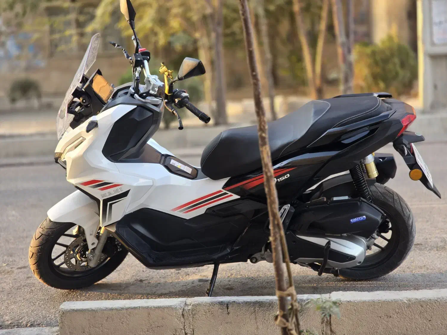 موتور adv150|موتورسیکلت|پاکدشت, شهرک امام رضا|دیوار