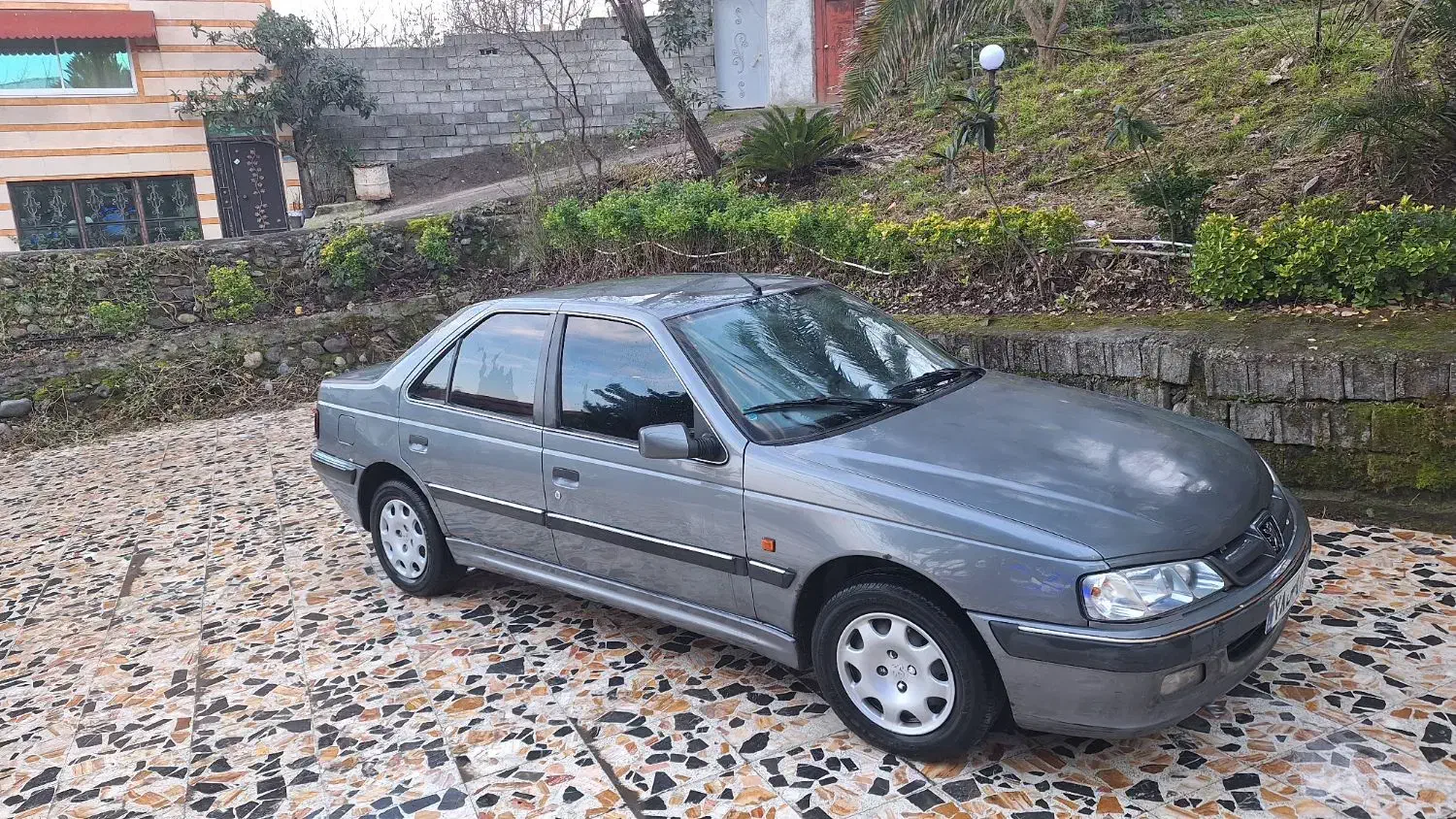 پارس مدل ۸۵  بی رنگ معاوضه با نیسان|خودرو سواری و وانت|تالش, هشتپر|دیوار