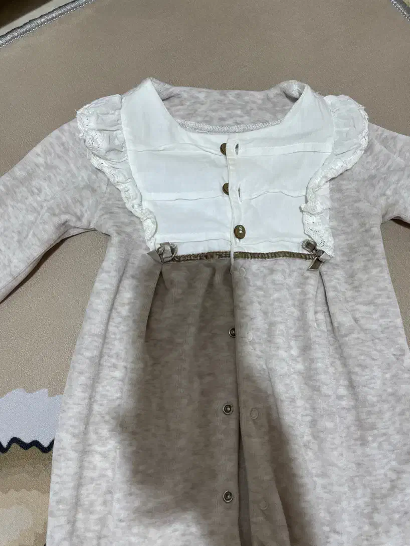 لباس بچگانه|کفش و لباس بچه|چهاردانگه (تهران), |دیوار