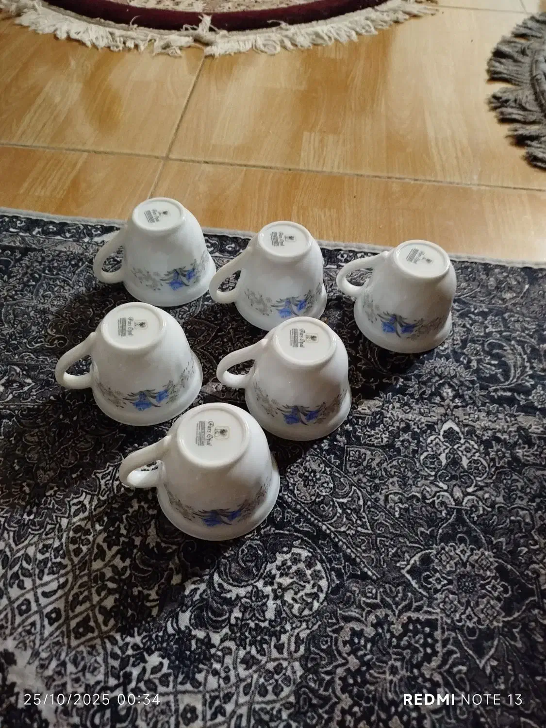 تعدادی ظروف پذیرایی|ظروف سرو و پذیرایی|مرند, |دیوار