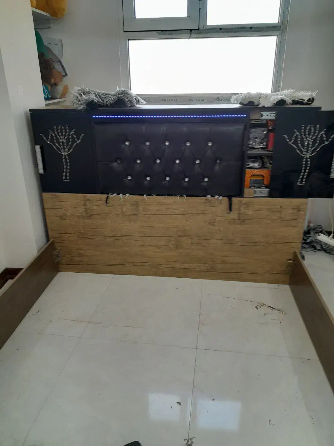 تخت خواب|تخت و سرویس خواب|سمنان, |دیوار