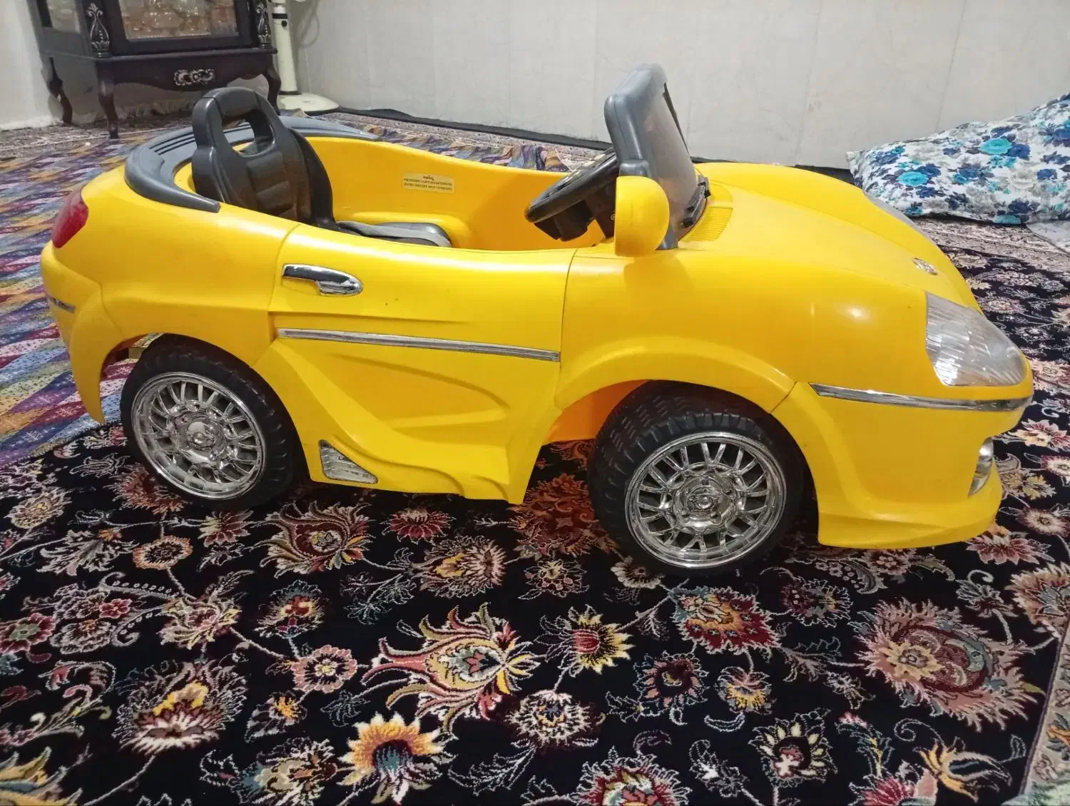 ماشین شارژی|اسباببازی|مشهد, شهرک شهید باهنر|دیوار