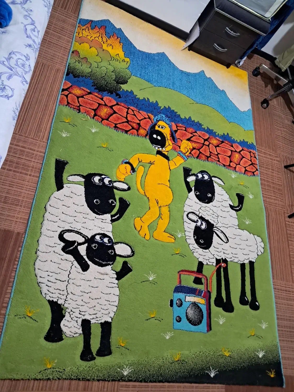 فرش ۴ متری کودک|فرش|شیراز, پودنک|دیوار