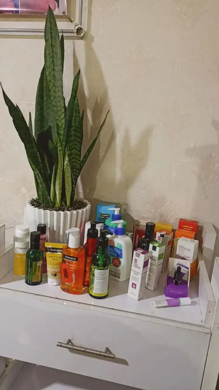 آبرسان و ژل شستشو و کرم ضدلک و مرطوب کننده|آرایشی، بهداشتی، درمانی|مشهد, مصلی (کارمندان اول)|دیوار