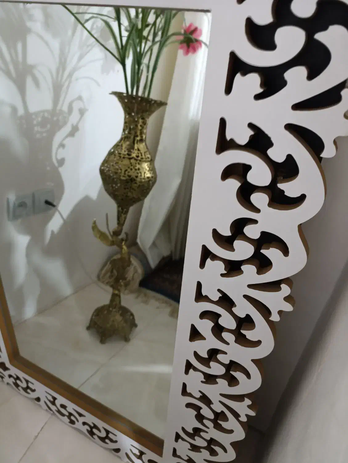 اینه و میز کنسولی|بوفه، ویترین، کنسول|دورود, |دیوار