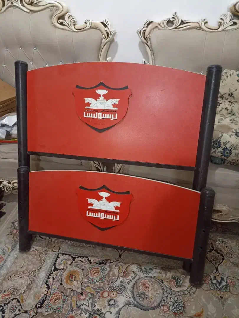 تخت تک نفره پرسپولیس|تخت و سرویس خواب|اهواز, جانبازان|دیوار