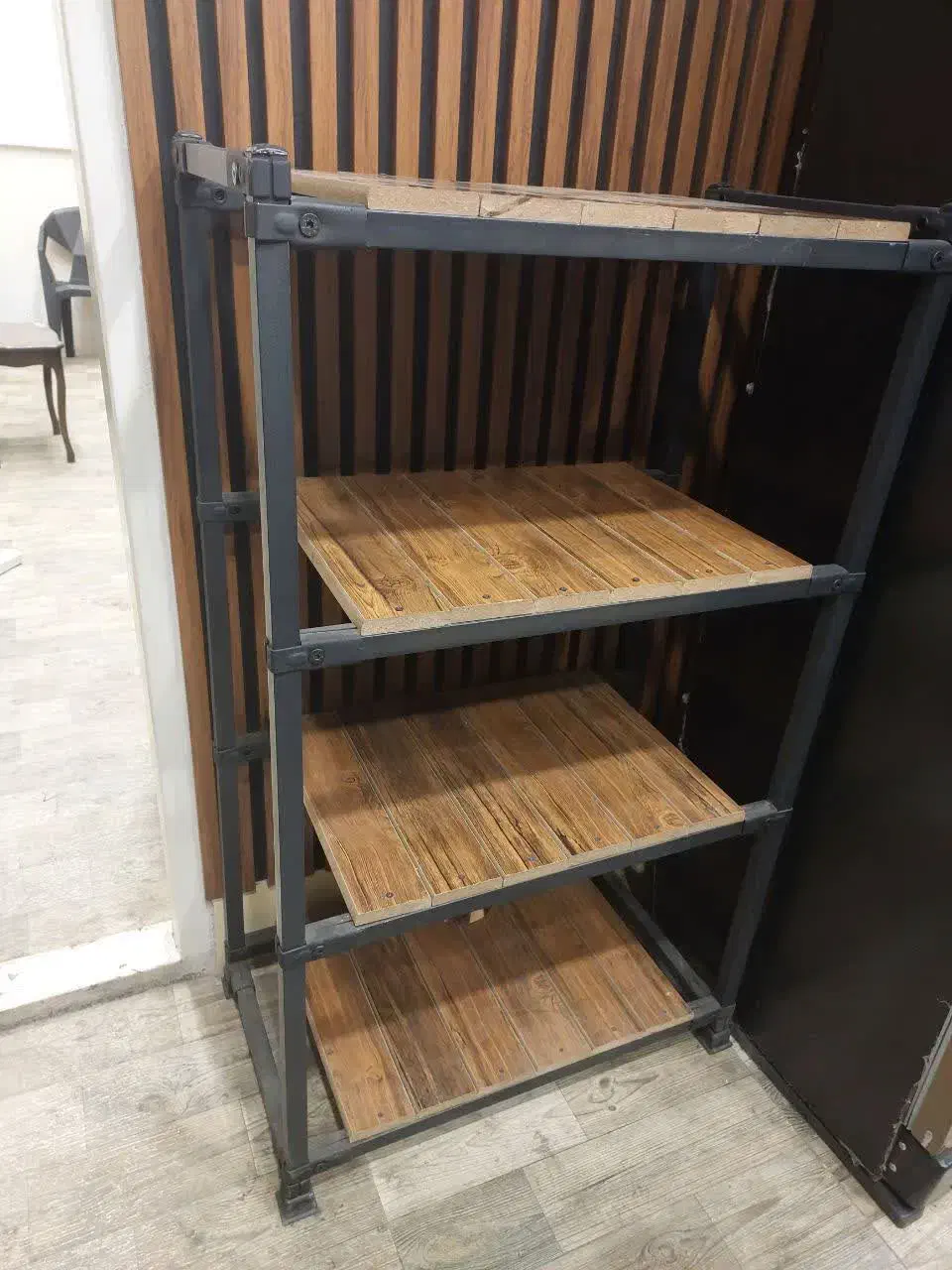 قفسه نو|کتابخانه، شلف، قفسه‌های دیواری|قم, زنبیل آباد|دیوار