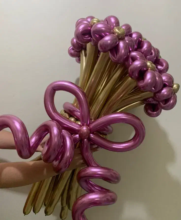 گل بادکنکی|گل مصنوعی|شیراز, قدوسی شرقی|دیوار