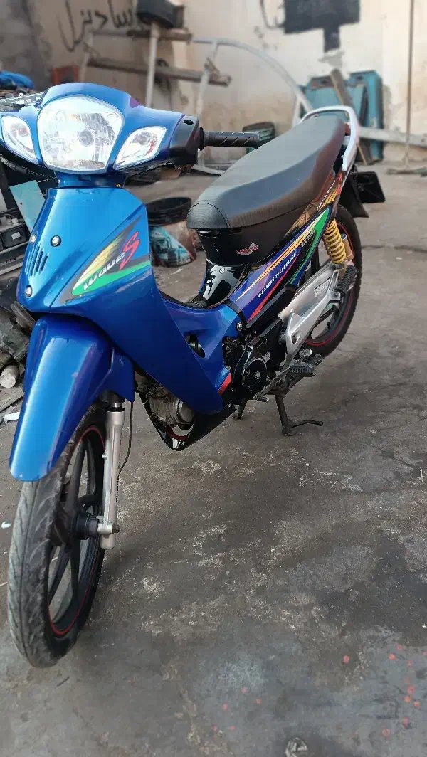 دو عدد متور اتومات|موتورسیکلت|دیلم, |دیوار